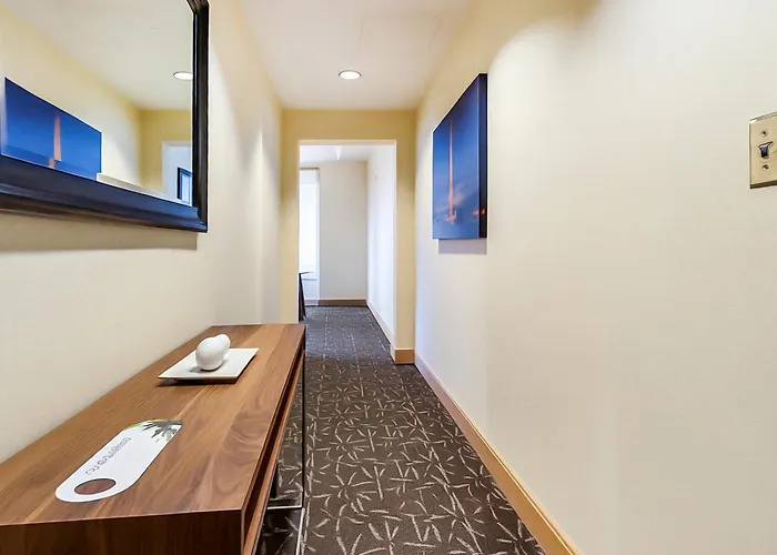 Hotel The Buckingham 3*