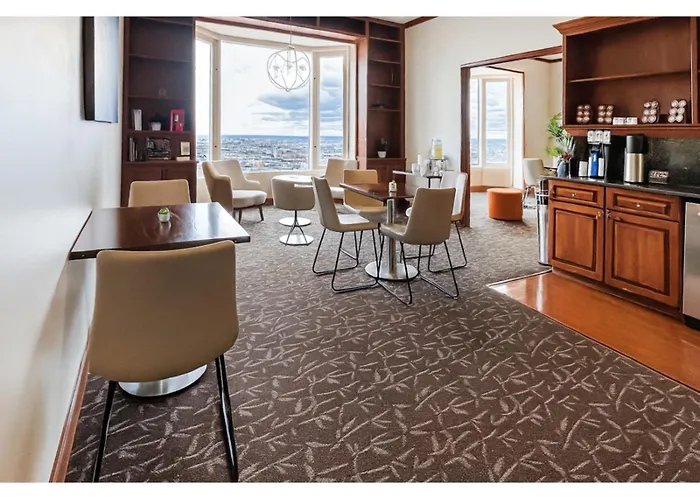 Hotel The Buckingham 3*